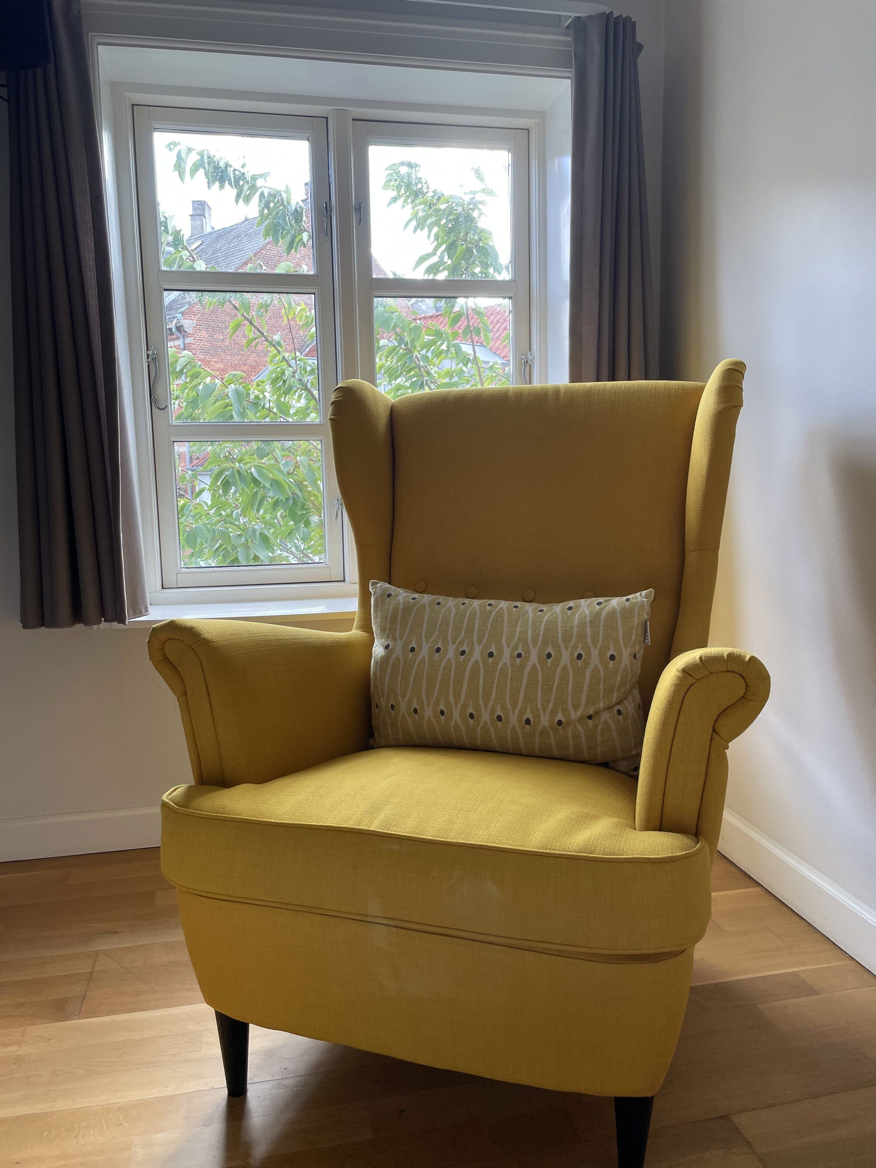 iron/ironing board, bed sheets