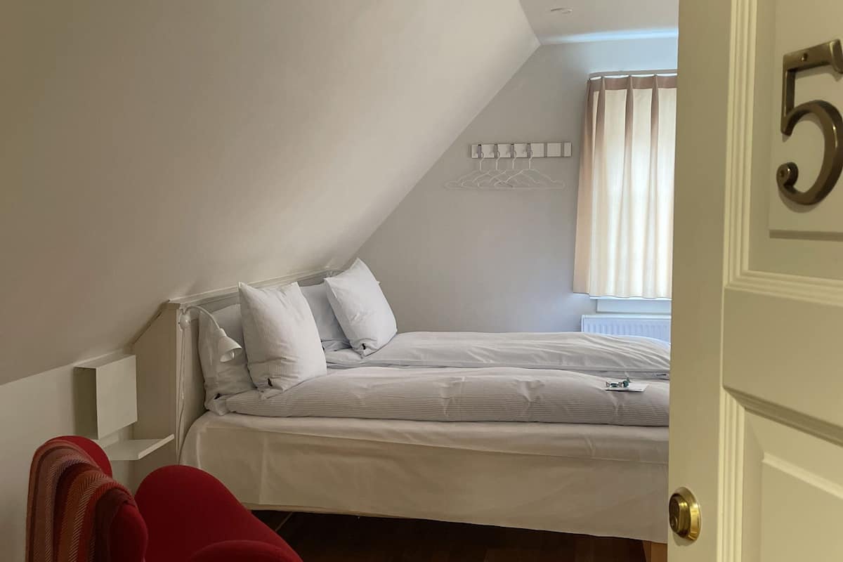 double room | iron/ironing board, bed sheets