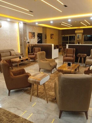 LCD TV - Dostlar Hotel (Mersin)
