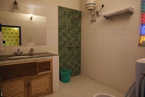 Individuelt design, individuel indretning, skrivebord