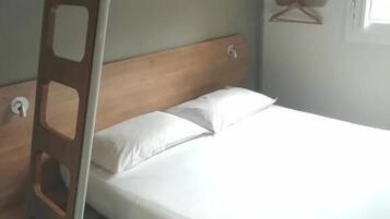 Desk, free WiFi, bed sheets