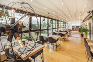 Restaurant - Timber Boutique Hotel (Tbilisi)