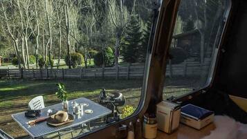 Double Room (Airstream) | Free WiFi, bed sheets