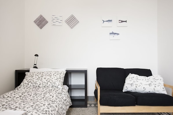 Perushuoneisto, 3 makuuhuonetta | 3 makuuhuonetta, työpöytä, silitysrauta/-lauta, vauvansängyt