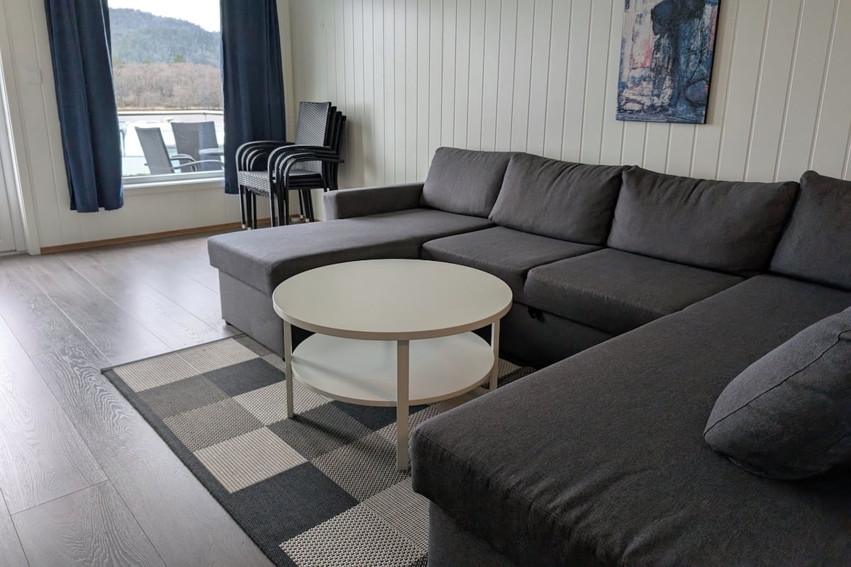 Apartment, 2 Bedrooms, Ocean View (Apartment 29 B - 31 B) | Living room