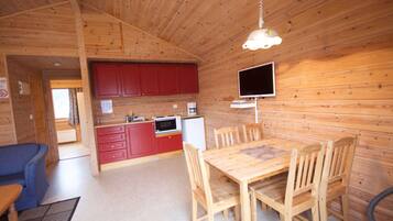 Cabin, 2 Bedrooms (1 - 4) | Private kitchenette | Fridge, oven, stovetop, cookware/dishes/utensils