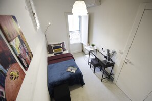 Basic Apartment, 3 Bedrooms | 3 bedrooms, desk, iron/ironing board, free WiFi - Faenza (Florence)