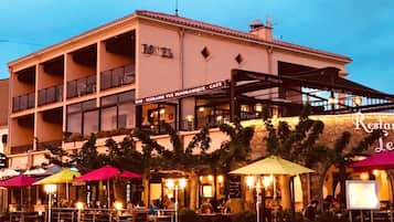 Front of property - evening/night