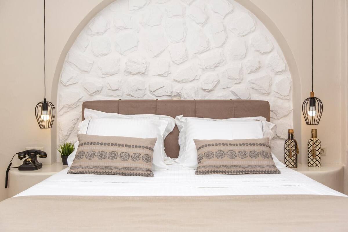 Family Triple Room, Pool View | Hypo-allergenic bedding available, blackout drapes, soundproofing
