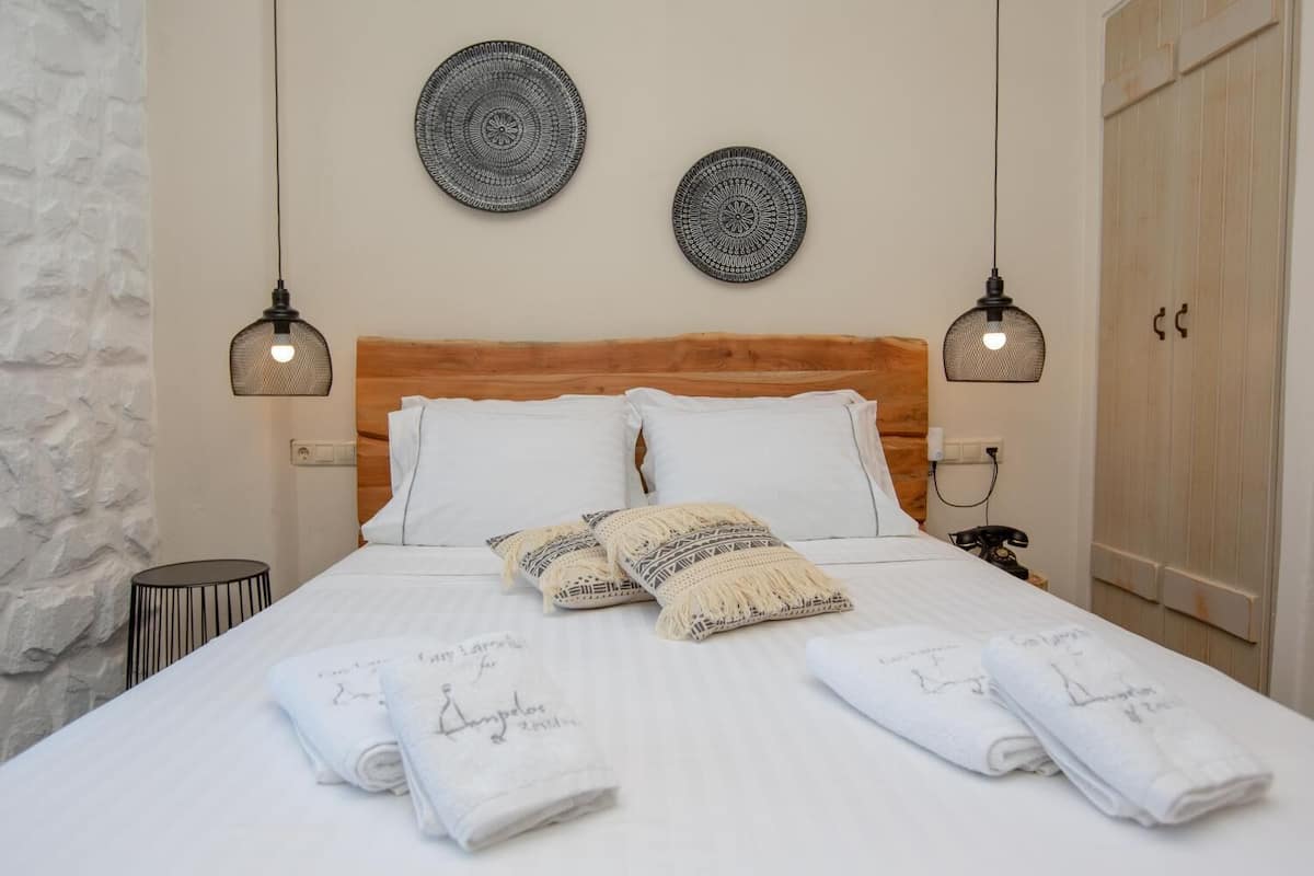 Classic Triple Room | 1 bedroom, hypo-allergenic bedding, individually decorated