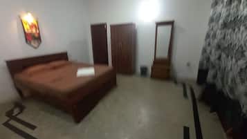 Basic Single Room, 1 Single Bed