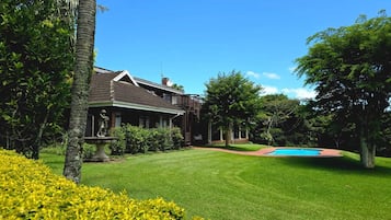 Piscina externa