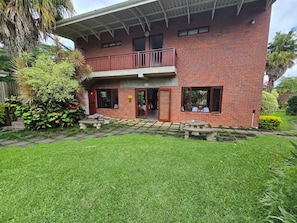 Exterior - Birds of paradise B&B (Eshowe)
