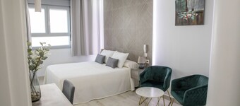  Apartahotel Énfasis-Group