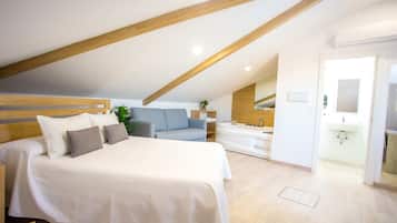 1 bedroom, minibar, in-room safe, desk