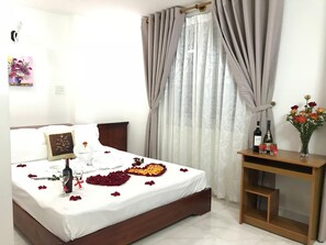 Standard Double Room | Minibar, desk, iron/ironing board, free WiFi