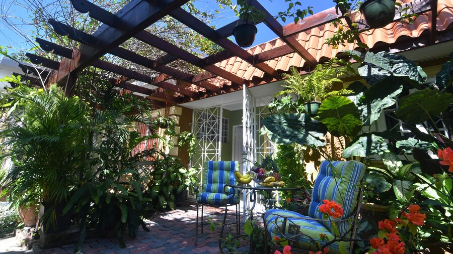 Centrally Located Guest Apartments II