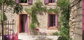 Lối vào nơi lưu trú