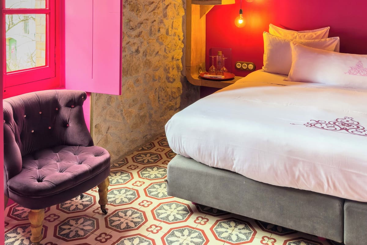 Chambre Cuvée Tradition | Hochwertige Bettwaren, Daunenbettdecken, Minibar, Zimmersafe