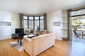 Apartment, 1 Bedroom | Living room