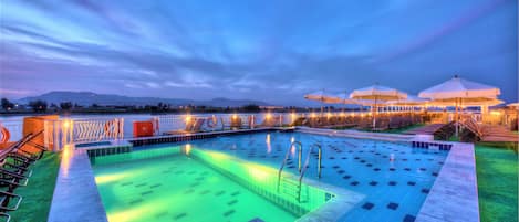 Outdoor pool, a rooftop pool