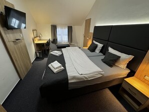 Standard Room | Blackout curtains, free WiFi, bed sheets