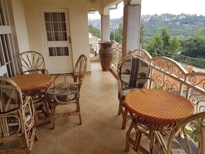 Terrace/patio - Mubwiza Courts (Kigali)