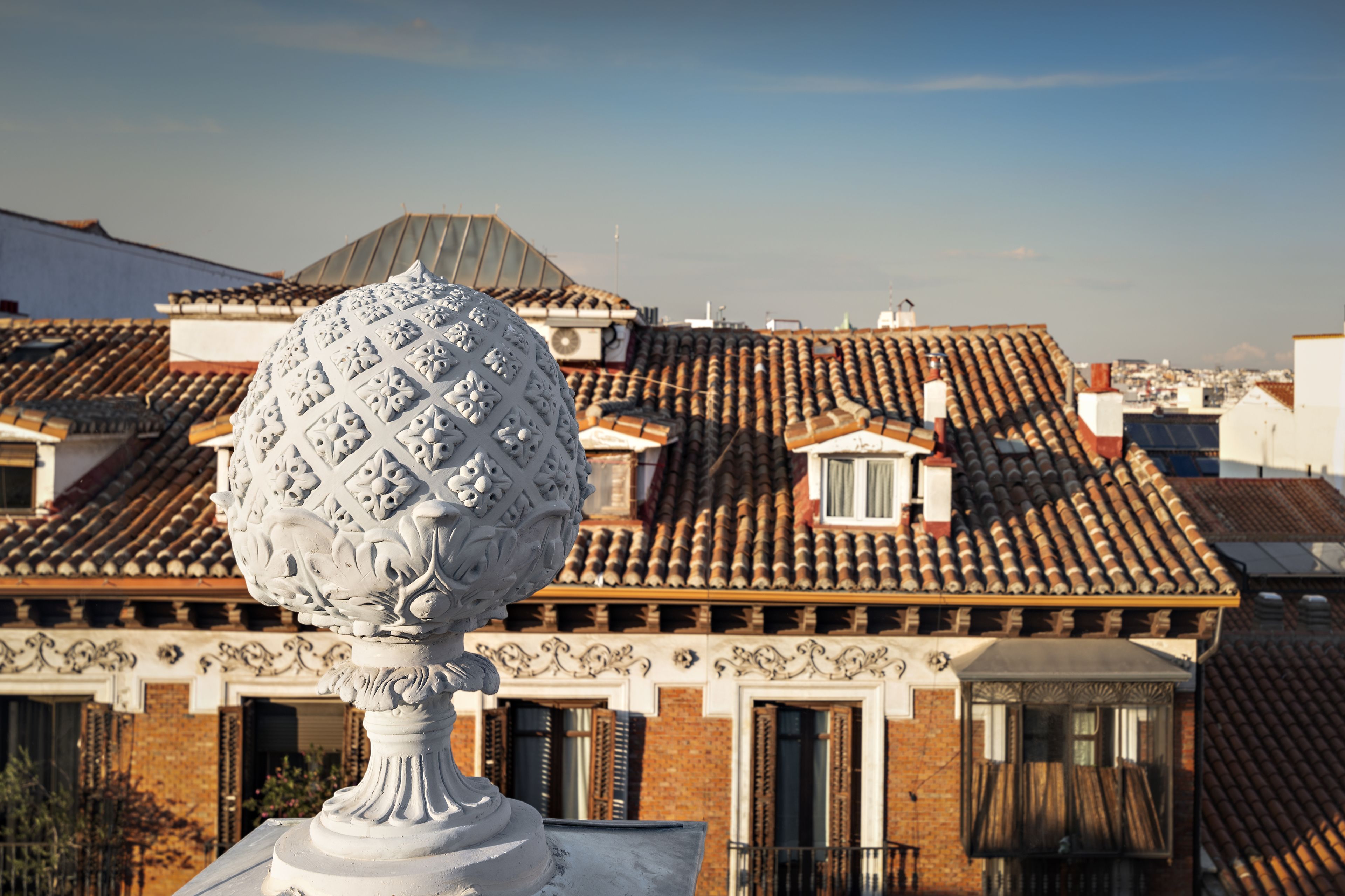 signature suite | premium bedding, down duvets, memory-foam beds, minibar