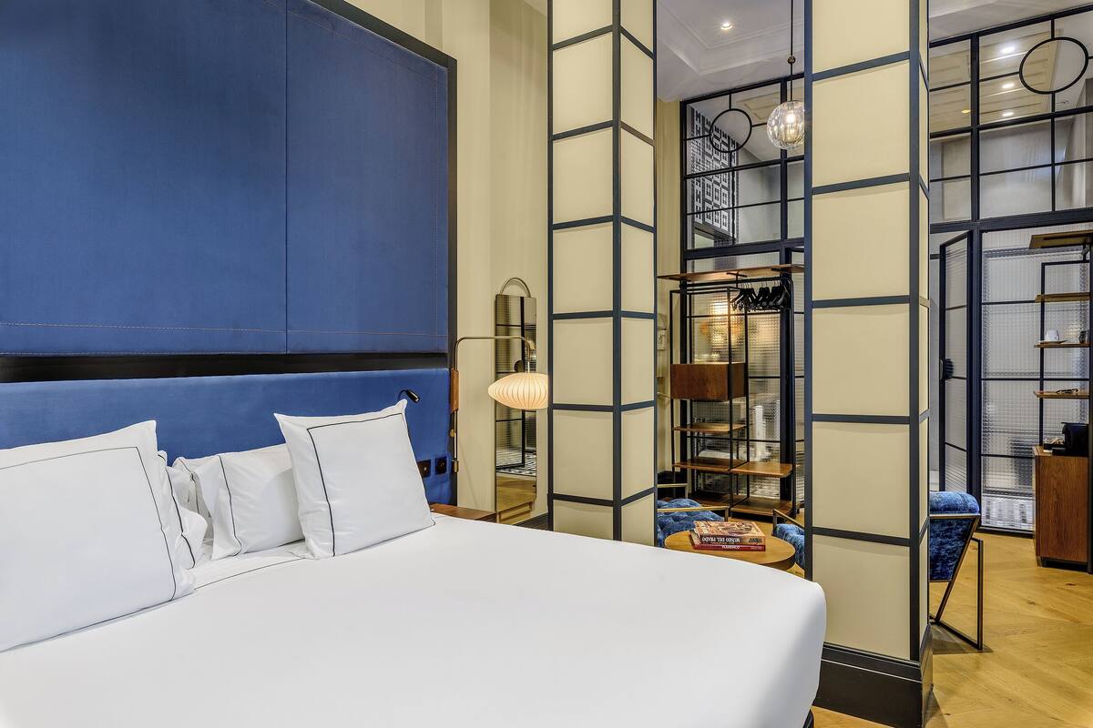 deluxe double room | premium bedding, down duvets, memory-foam beds, minibar