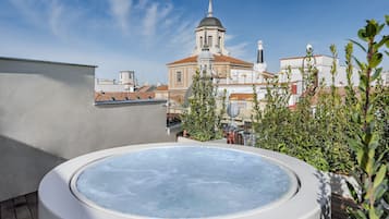 Signature suite | Luxe beddengoed, donsdekens, bedden met traagschuimmatrassen