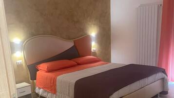 Deluxe Room,Private bathroom, (one room of the apartment )n 26 | Down comforters, free WiFi, bed sheets