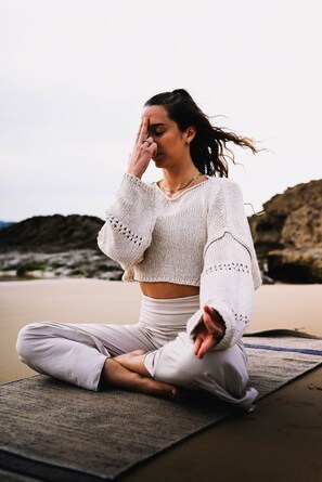 Yoga - Latas Surf House (Ribamontan al Mar)