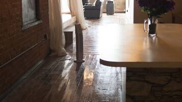 Classic Loft, 1 Bedroom, River View | Desk, iron/ironing board, free wired internet