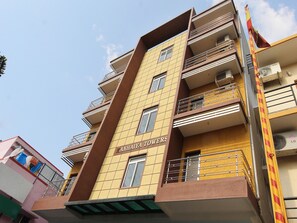 Front of property - Hotel & Suites by Habitat (Bengaluru)