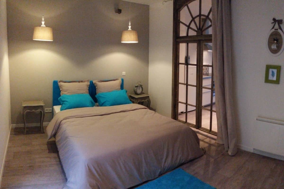 Apartamento | 1 dormitorio, escritorio, cortinas opacas y cunas gratuitas
