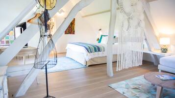 Quadruple Room, Ensuite (Le Secret d'Arlequin) | Premium bedding, Select Comfort beds, free WiFi, bed sheets