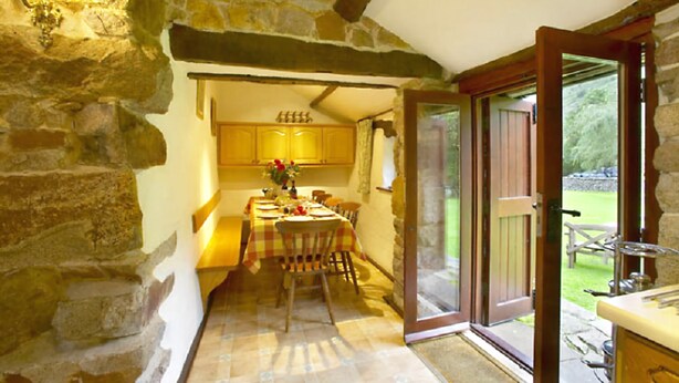Luxury Cottage, 4 Bedrooms, Accessible, Mountain View | In-room dining - Scafell Cottage (Holmrook)