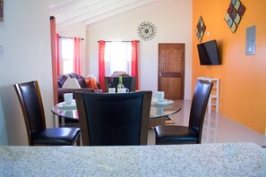 Villa Familiale, 2 chambres, non-fumeur, vue jardin | Salle de bain