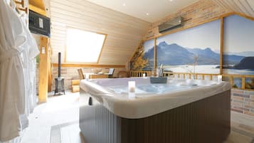 Suite (Montana) | Een minibar, individueel gedecoreerd, individueel gemeubileerd