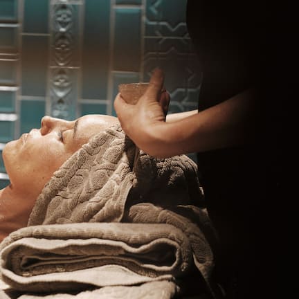 Sauna, hot tub, steam room, Turkish bath, body treatments, hydrotherapy