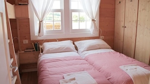 Wood Lodge, 4 Bedrooms, 2 Bathrooms, Garden View | ベッドシーツ