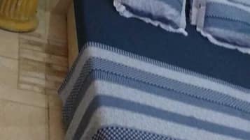 1 間睡房、遮光窗簾/窗簾、床單