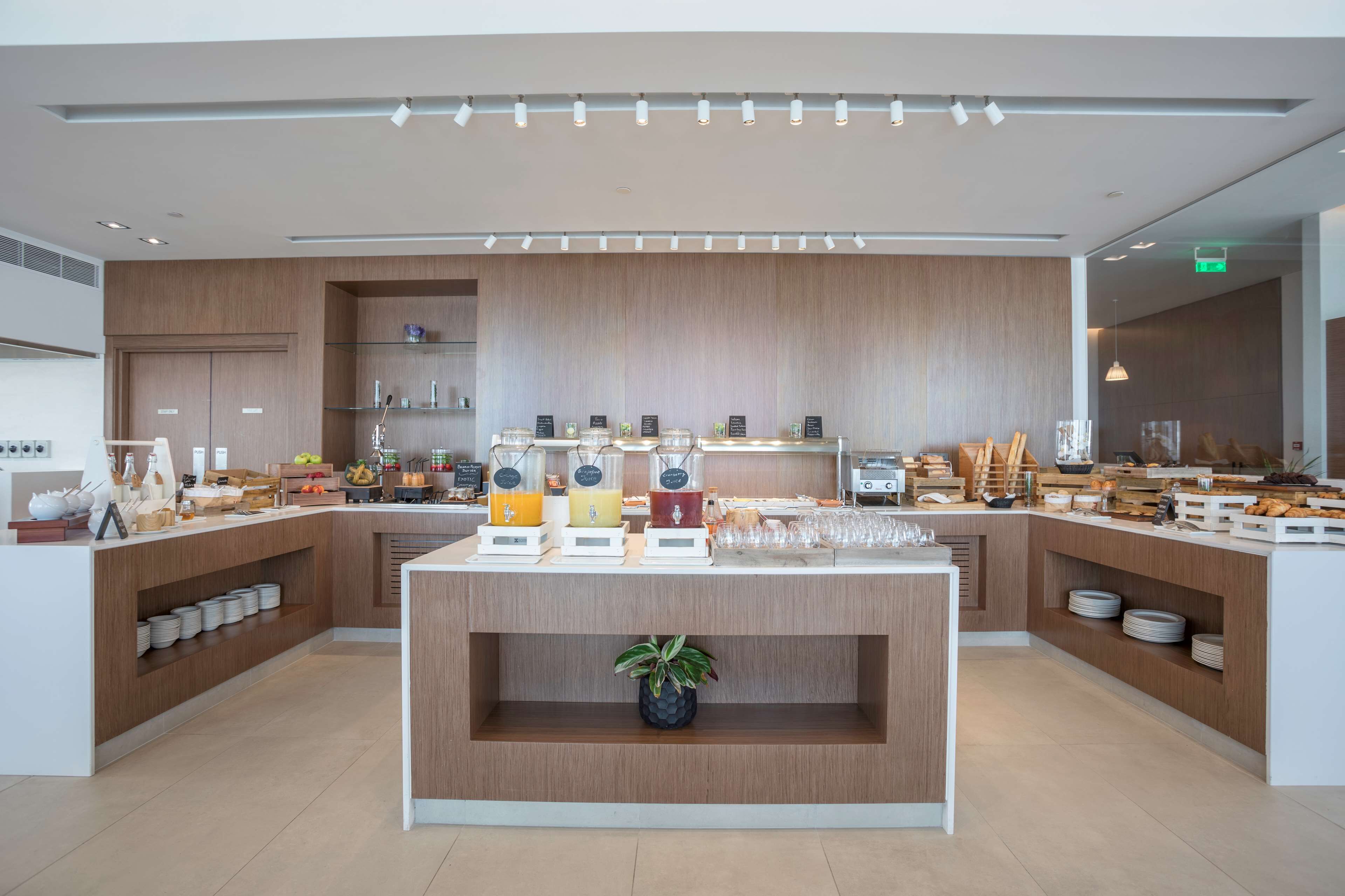 Frokostbuffé hver dag (EUR 21 per person)