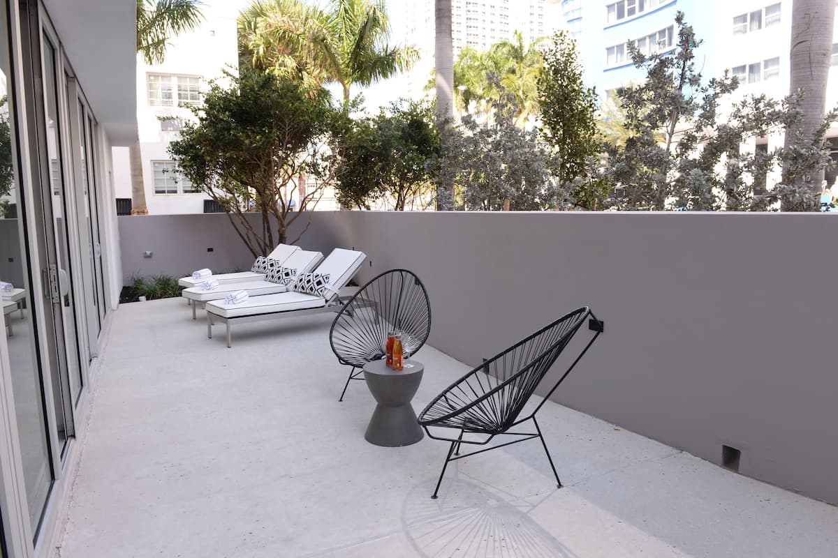 Garden House Suite - 2 Bed/2 Bath with Terrace | Terrace/patio