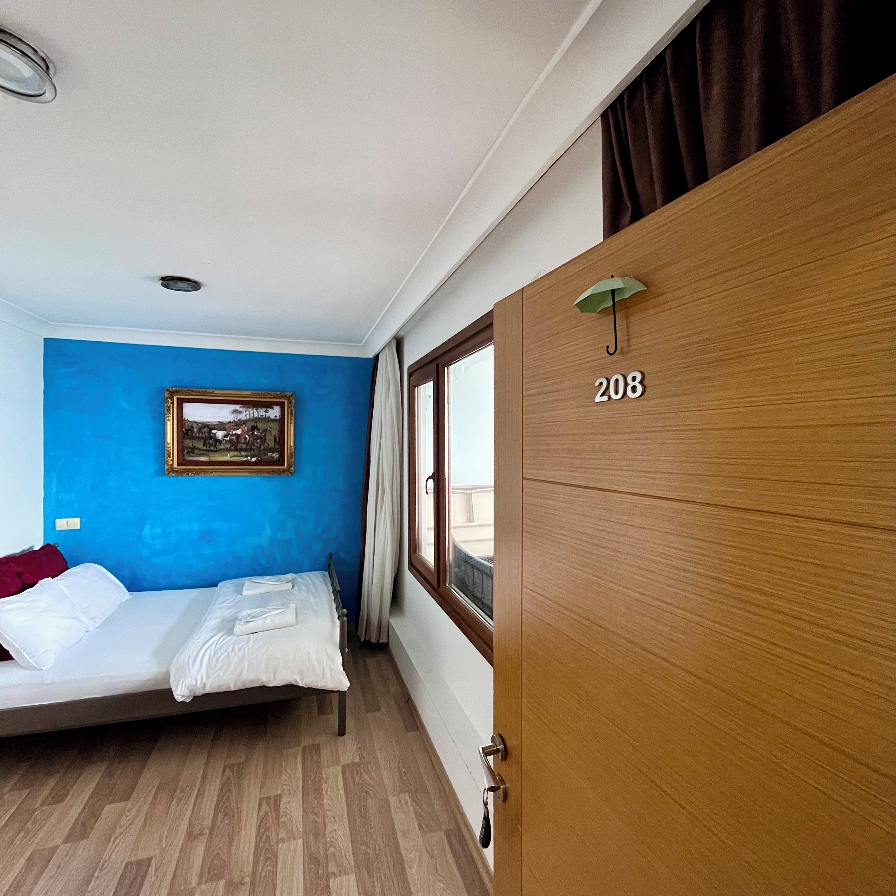 comfort triple room, balcony, sea view | free wifi, bed sheets