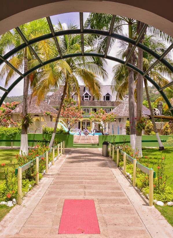 Entrée de l’hébergement