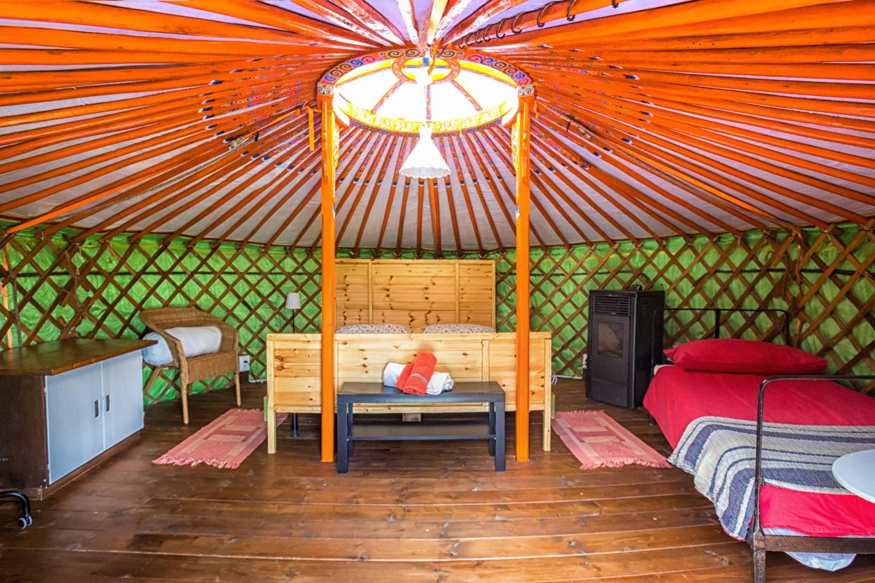 Lits bébé (gratuits), Wi-Fi gratuit, draps fournis