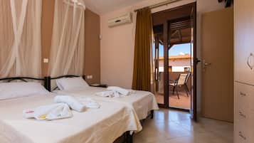 Luxury Villa (Villa San Antonio) | Premium bedding, minibar (some free items), soundproofing