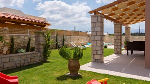 Luksusvilla (Villa Maria) | Terrasse/patio