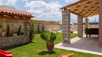 Luksusvilla (Villa Maria) | Terrasse/patio